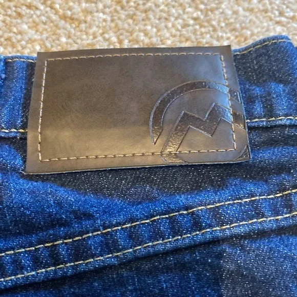 Magellan Outdoors Relaxed Fit Jeans 35MAGNM Blue 38 x 32 - Picture 5 of 6